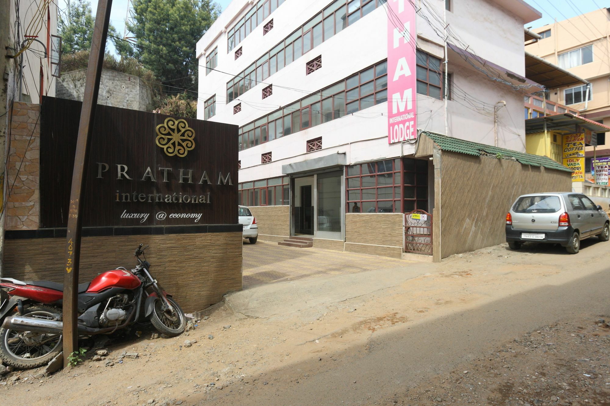Hotel Pratham International Ooty Exterior foto
